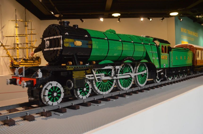 Lego Flying Scotsman (Midland Railway - Butterly)