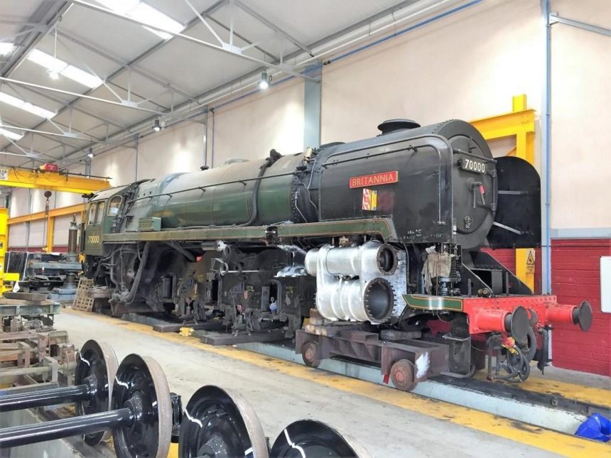 70000 "Britannia" with Wheels and other Components removed // Credit Icons of Steam