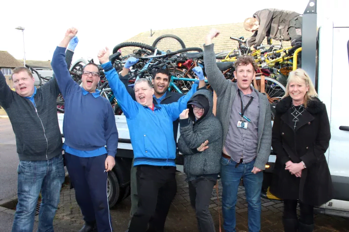 Govia Thameslink Railway donates bikes to charity