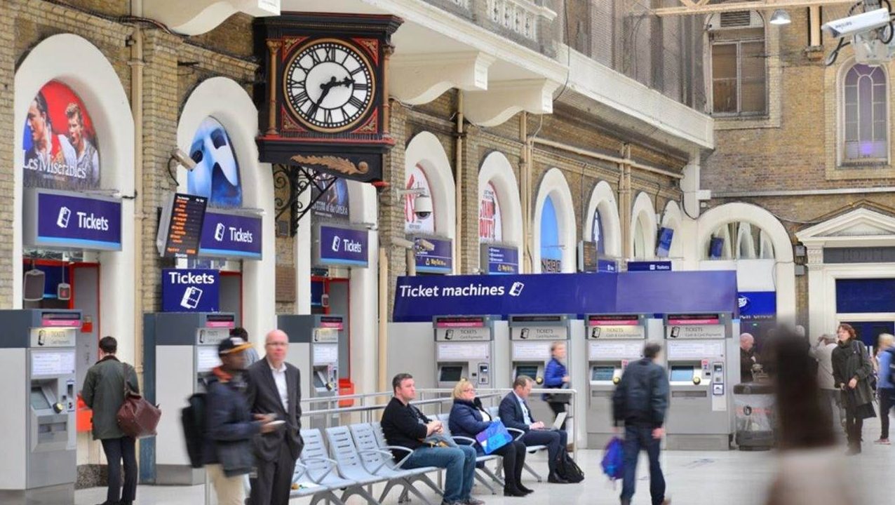 London Charing Cross to get free drinking water with Network Rail