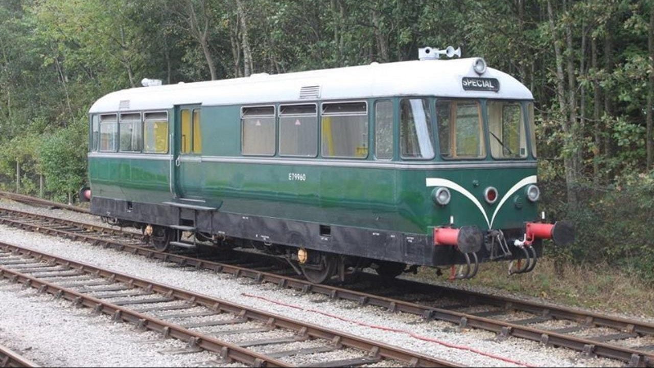 E79960 to visit the Ecclesbourne Valley Railway from the Ribble Steam Railway for their Railcar gala