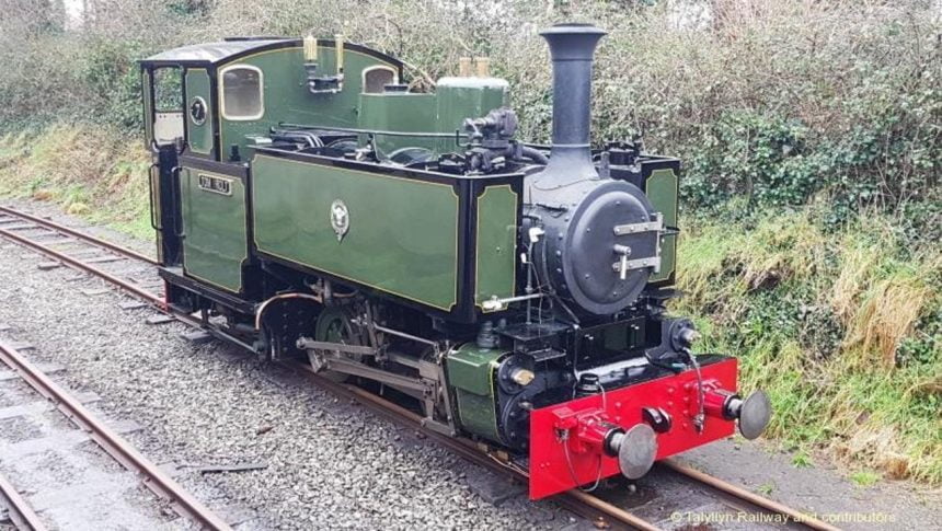 steam locomotive Tom Rolt after a repaint