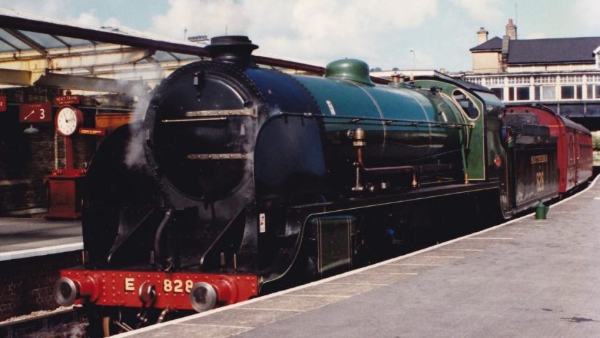 Eastleigh Railway Preservation Society No. 828 at the Keighley and Worth Valley Railway