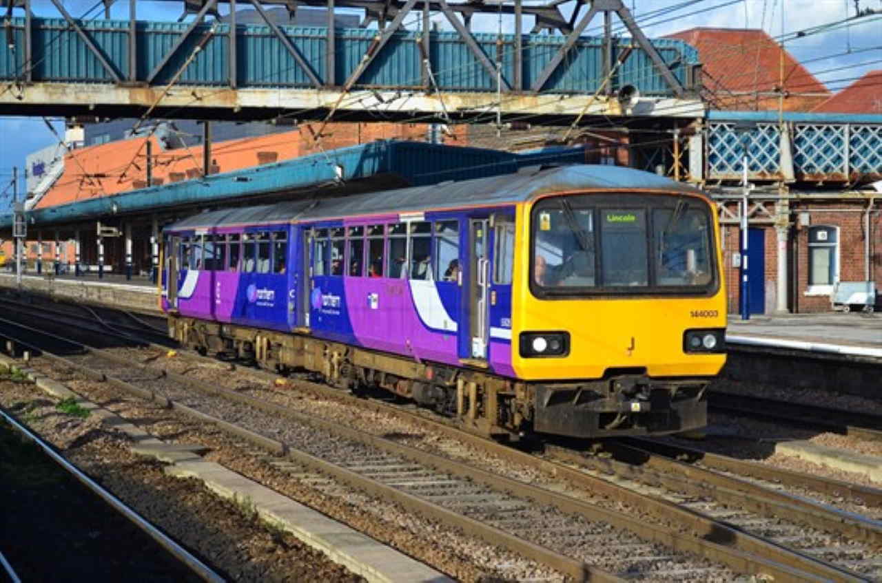 Class 144 heading to the Great Central Railway Nottingham