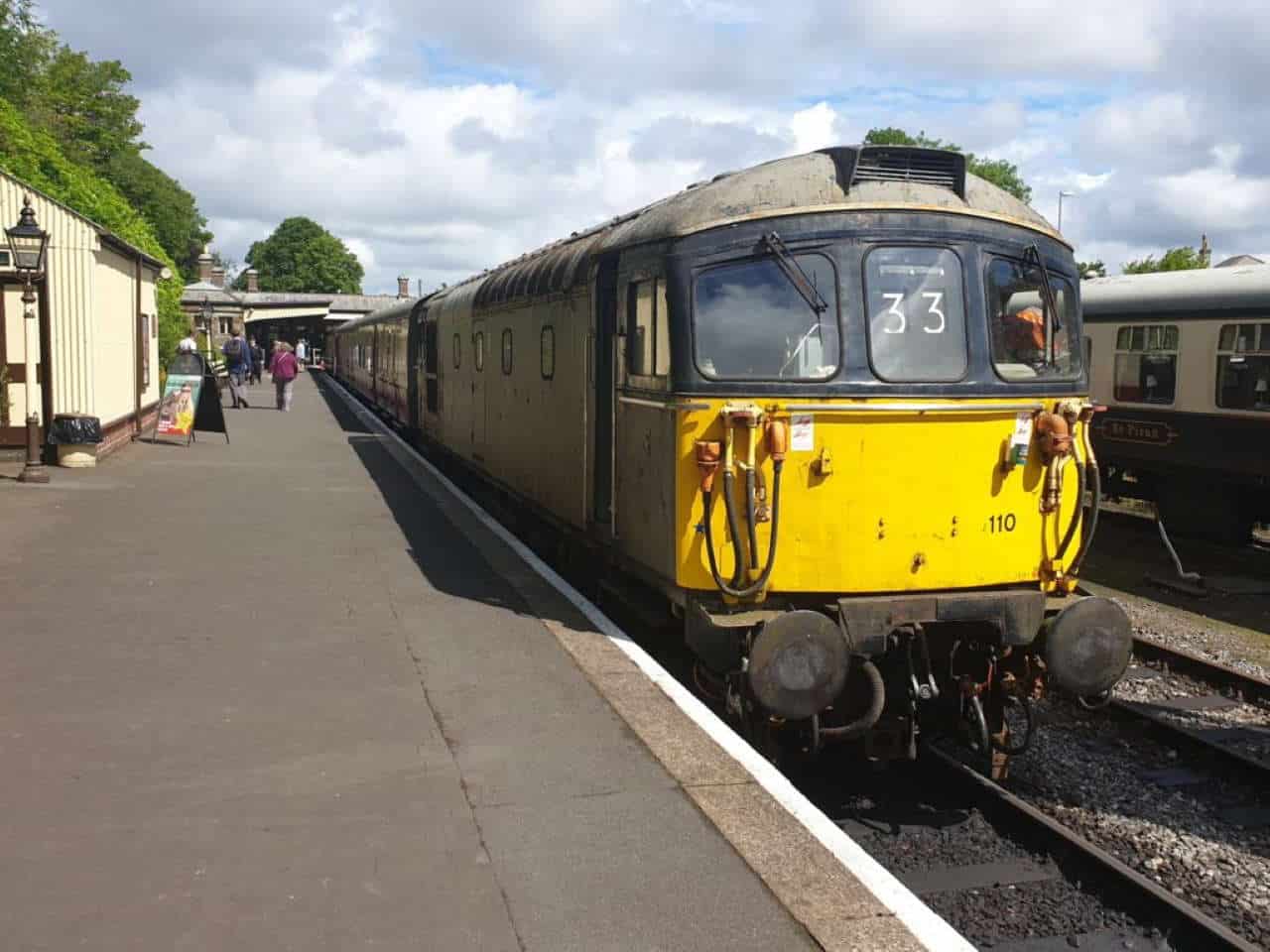 33110 at the Bodmin and Wenford Railway