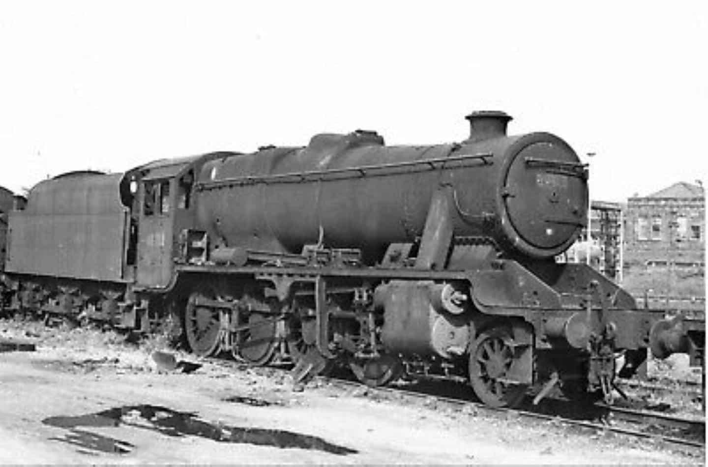 lms-stanier-8f-steam-locomotives-class-information