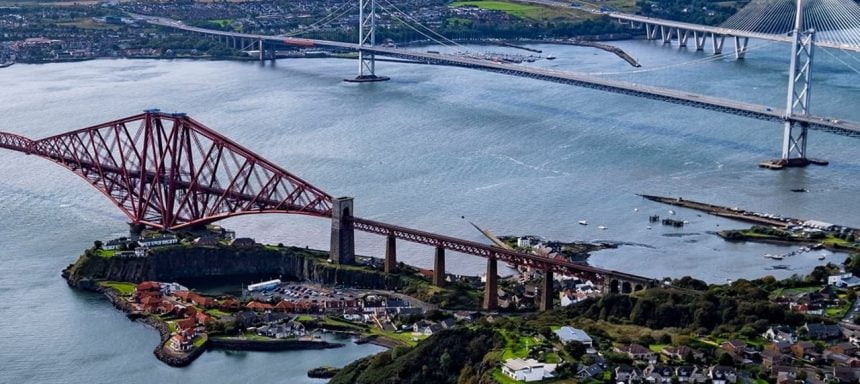 Forth Bridge in Scotland set for rennovation