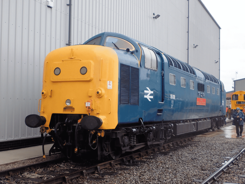 Royal Highland Fusilier at Crewe All Change