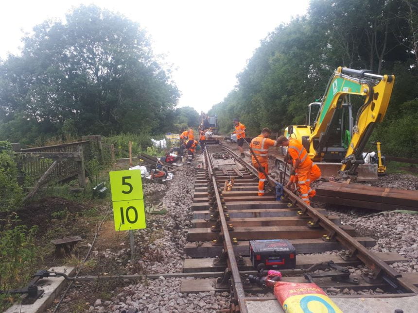 Mid Norfolk Railway resumes project work