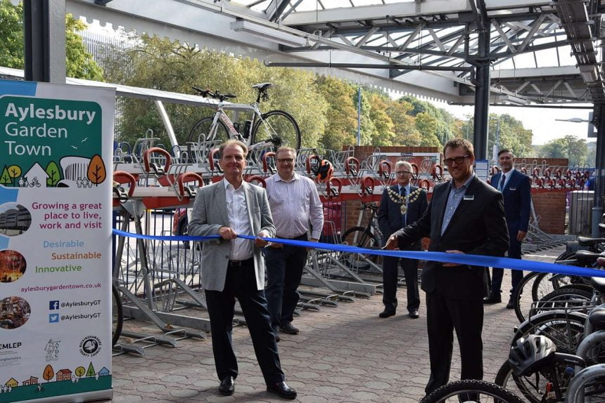 New bike racks unveiled at Aylesbury Station