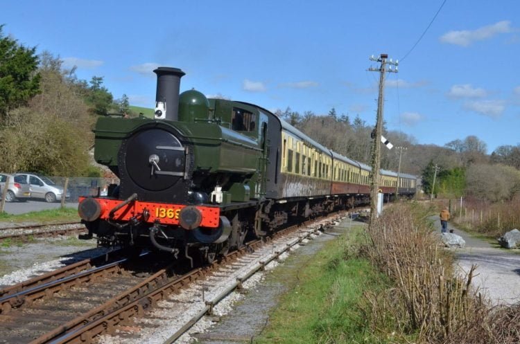 1369 on the South Devon Railway