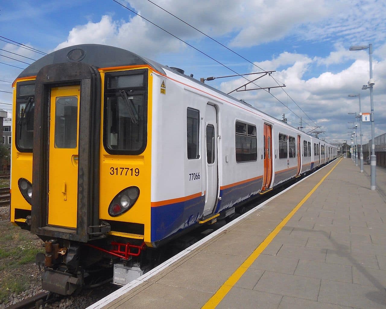 greater-anglia-brings-in-class-317-7s-to-improve-accessibility