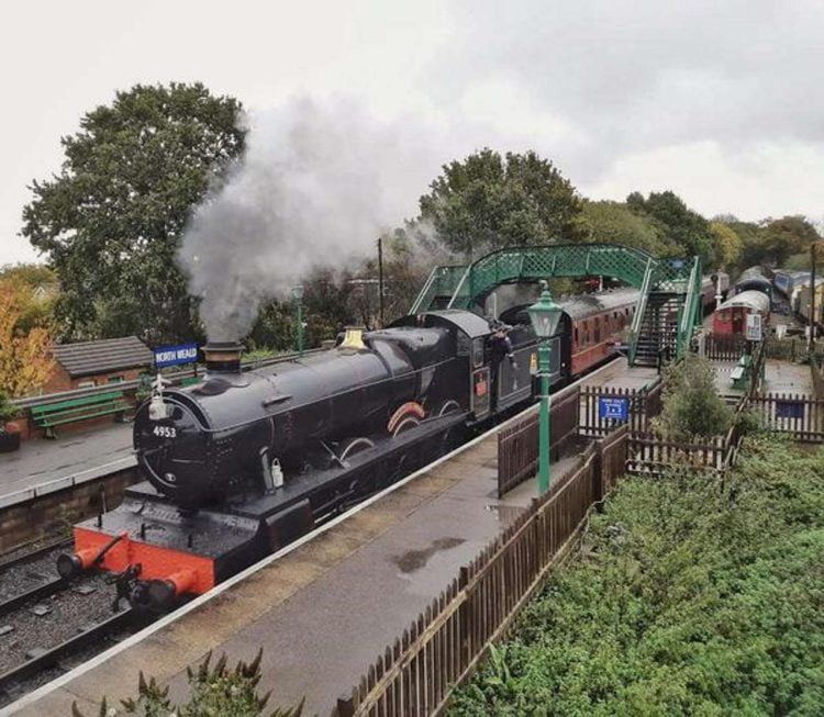 4953 in action on the Epping Ongar Railway