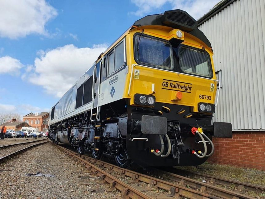 Class 66 66793 unveiled in its new livery