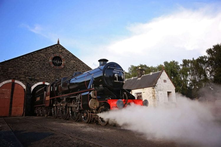 LMS Black 5 No. 5025 unveiled at the Strathspey Railway