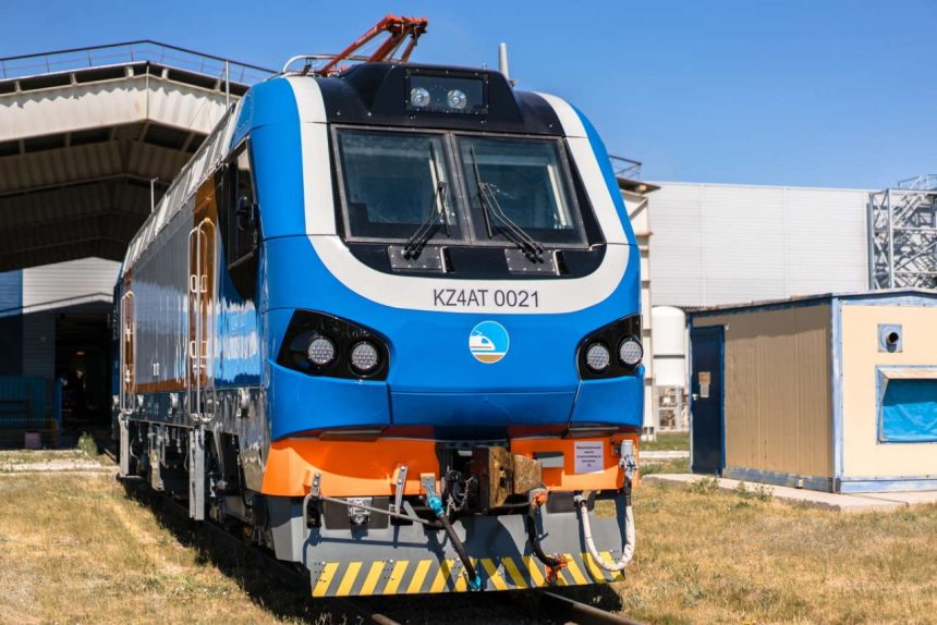 Alstom M4 locomotive in Kazakhstan
