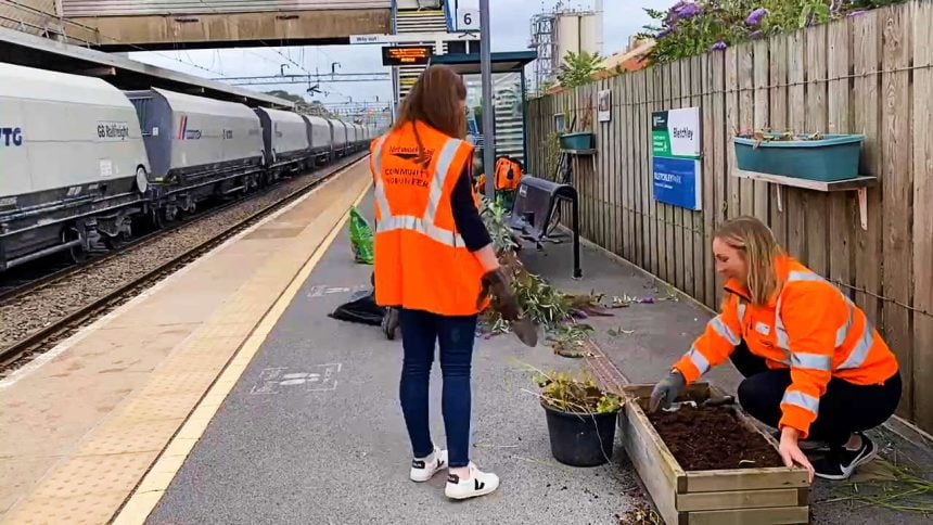 Bletchley railway station volunteer day