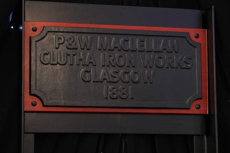 Replica of the 1881 station plaque