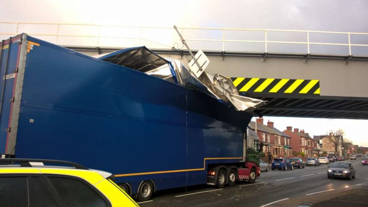 Oversized lorry railway bridge strike