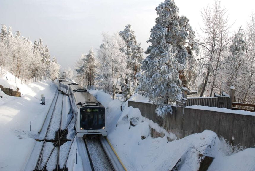 Winter Photoshooting Oslo Holmenkollen Line