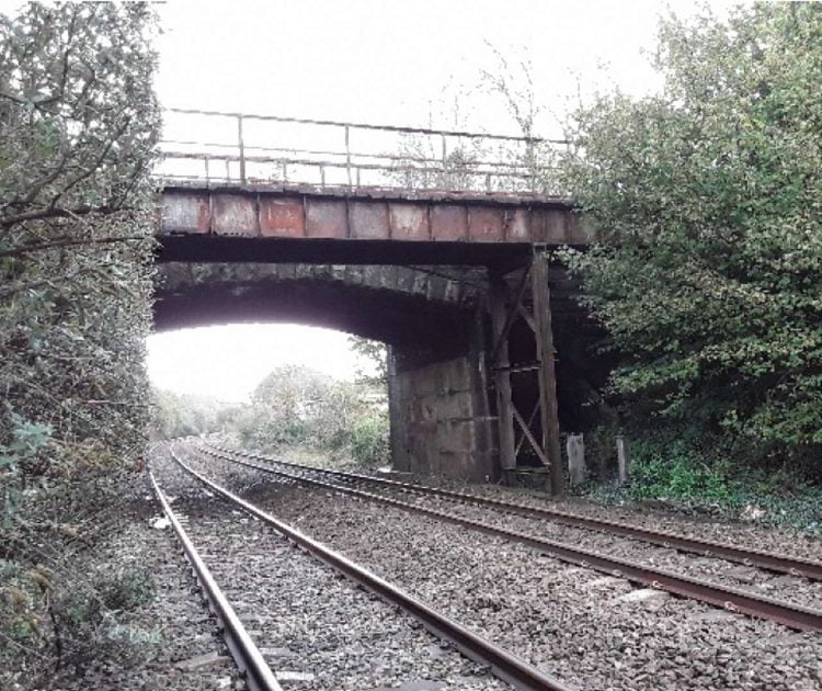 Llanharan railway footbridge