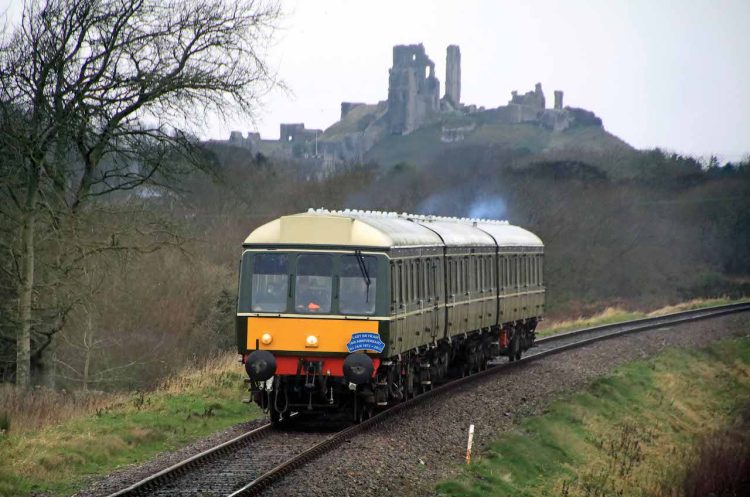 The special service leaves Corfe Castle on the 1st of Jan 2022