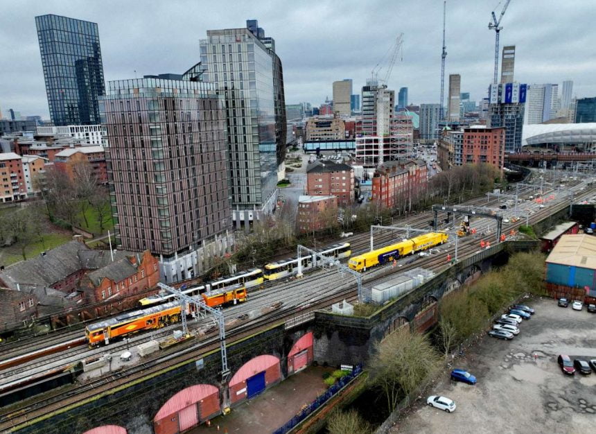 Network Rail completes major rail upgrade in Manchester as part of Transpennine Route Upgrade
