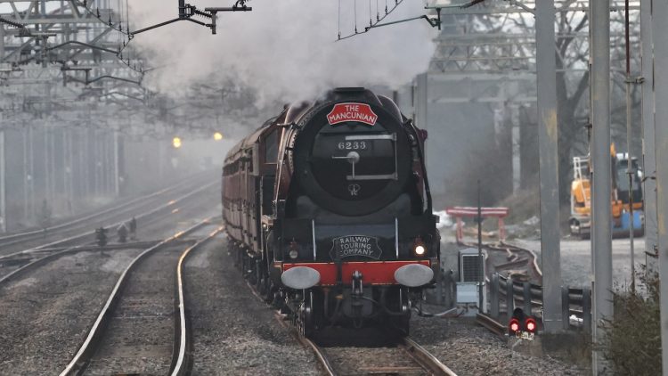 6233 Duchess of Sutherland cruises through Rugely Trent Valley