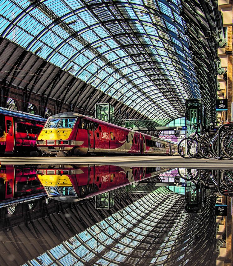 Overall winning image & 1st place 19-25 category, Platform 1 King's Cross