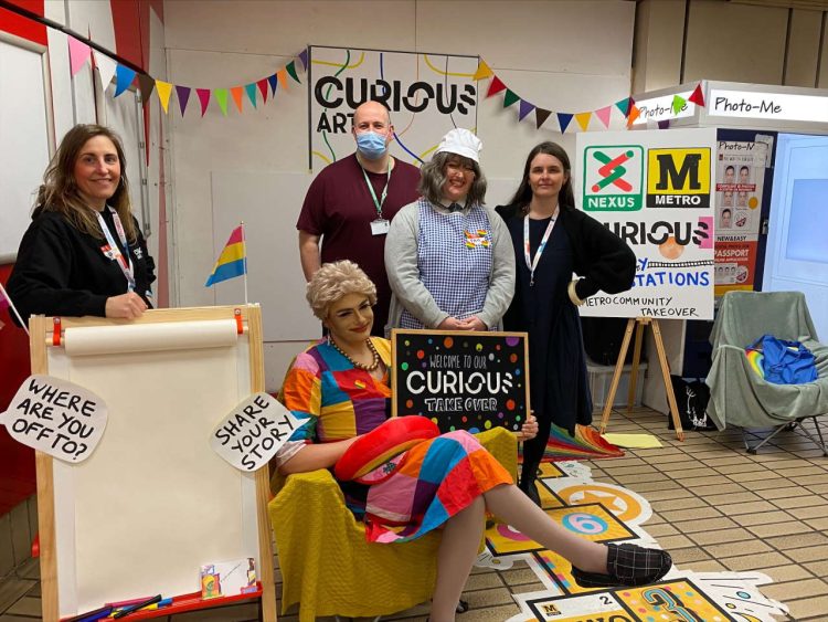 LGBT performers wow Metro customers