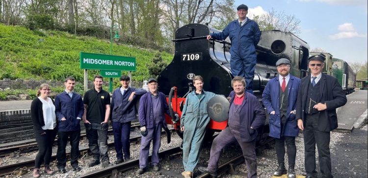 Somerset and Dorset Railway Volunteers