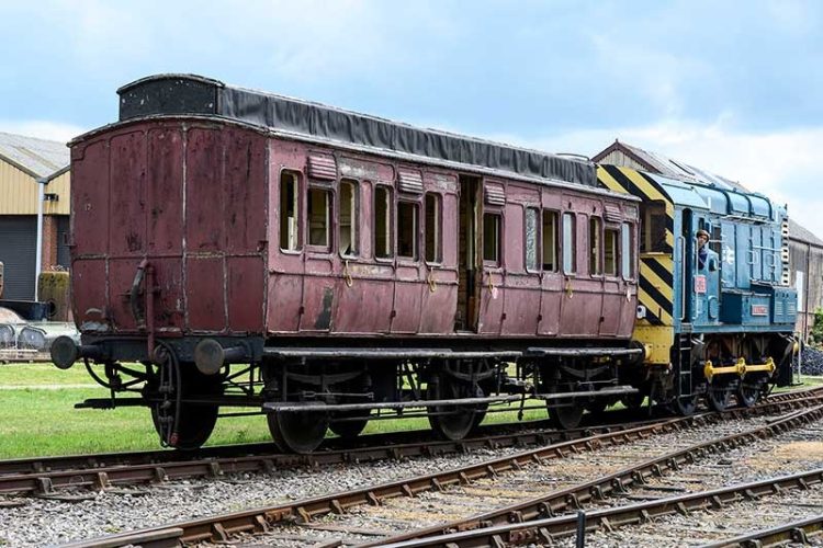 new old coach for didcot railway centre