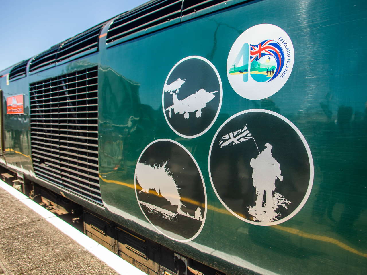 GWR dedicates train in tribute to those who served in Falklands War