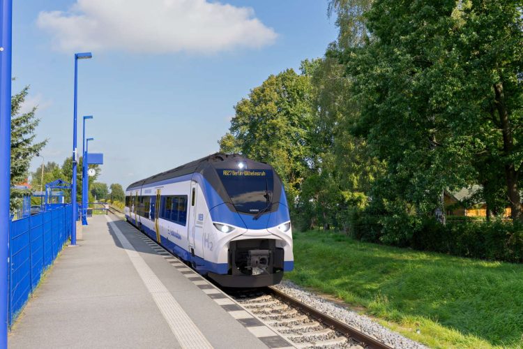 Mireo Plus H hydrogen train for Niederbarnimer Eisenbahn (NEB)