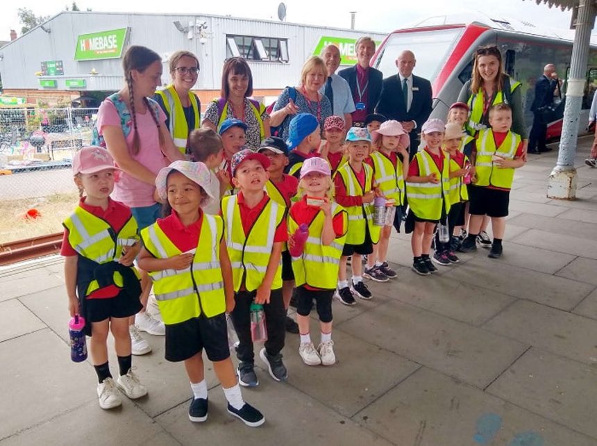 Suffolk primary school children on rail trip