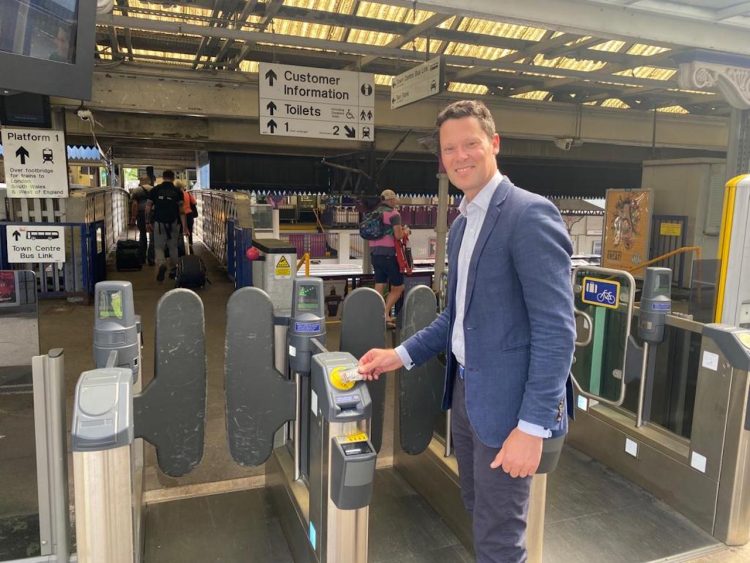 MP Alex Chalk using the pay-as-you-go smart card in Bristol