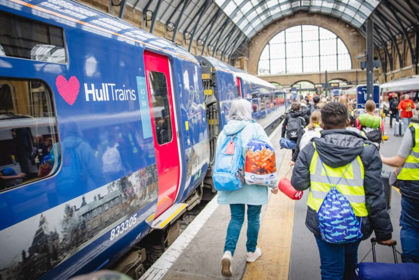 School children head to London thanks to Hull Trains
