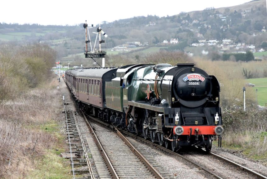 35006 arrives at Cheltenham Racecourse with a race special