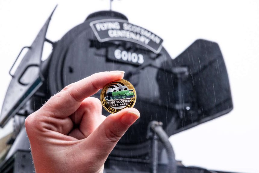 New £2 coin to celebrate Flying Scotsman centenary
