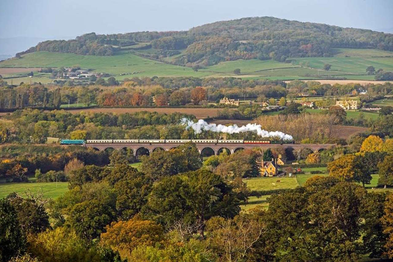 GWR 'Modified Hall' Locomotive No. 7903 'Foremarke Hall' & BR Class 45 1 Diesel Electric Locomotive No. 45149 crossing Stanway Viaduct // Credit: Jack Boskett
