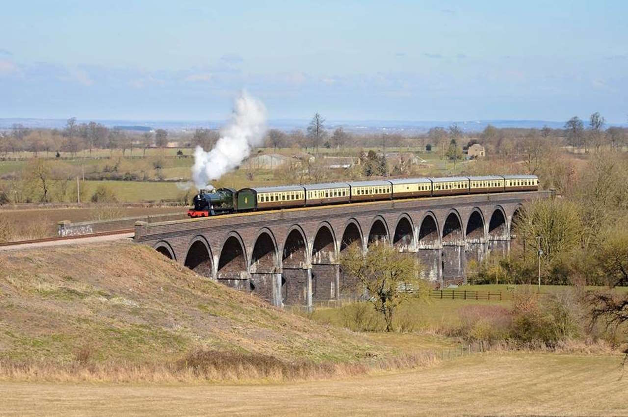 GWR 'Modified Hall' Locomotive No. 7903 'Foremarke Hall' crossing Stanway Viaduct // Credit: Jack Boskett