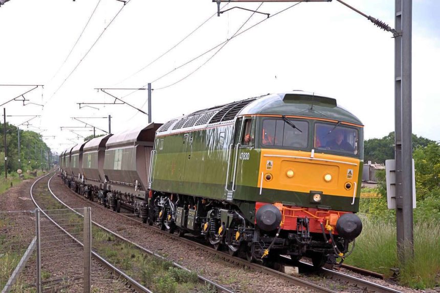 Class 47 No. 47830 Christopher Wall (1)