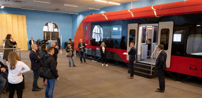 Alstom and Danish State Railways unveil a 1:1 scale model carriage of the new IC5 train