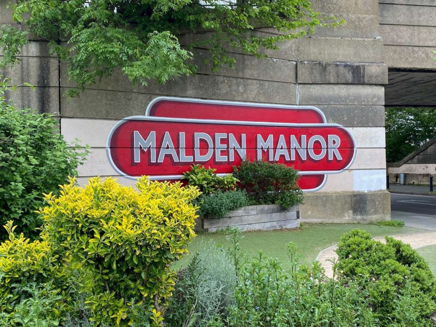 Malden Manor sign