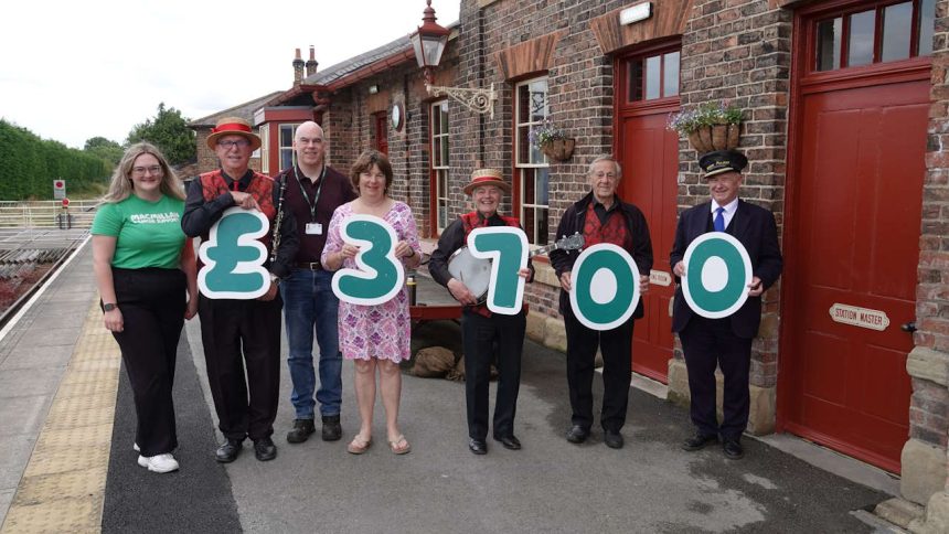 Jazz Train raises £3,700 for charity