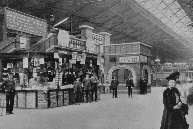 The interior of Chester railway station c.1900