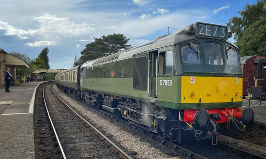 D7659 Epping Ongar Railway