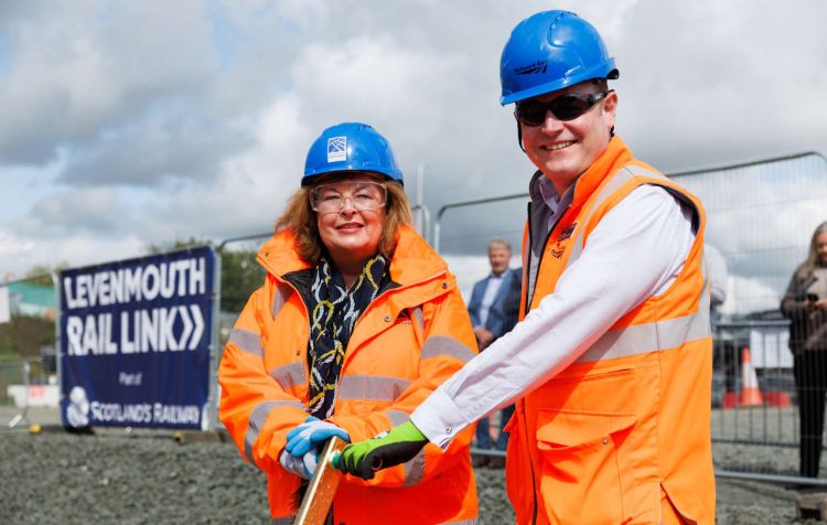 Fiona Hyslop, Transport Minister and ALex Hynes Scotlands Railway at Leven