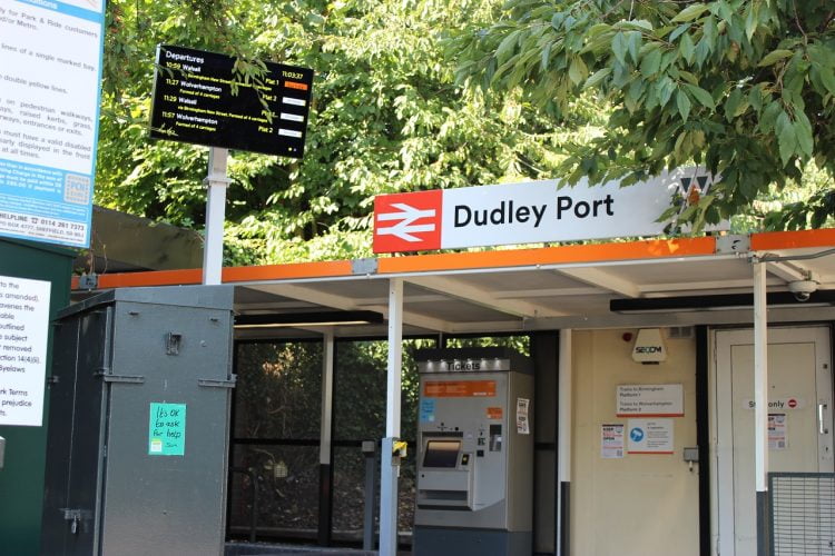 Dudley Port station