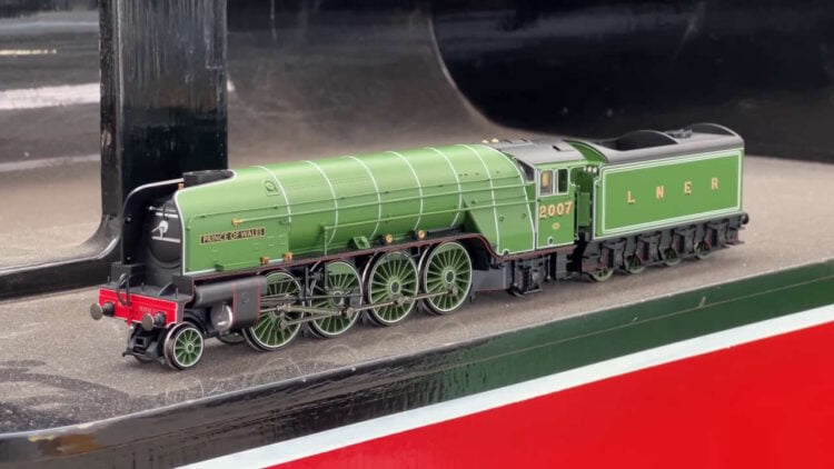 Hornby P2 Class No 2007 Prince of Wales